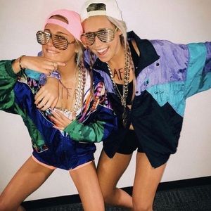 Meet your Posher, Christina